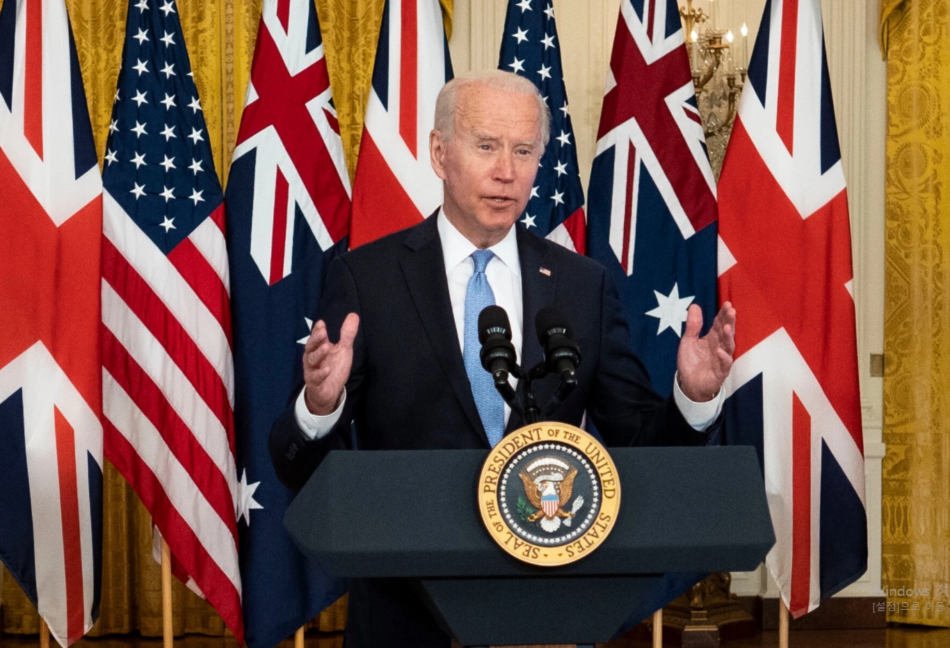 Biden Announces Defense Deal With Australia in a Bid to Counter China